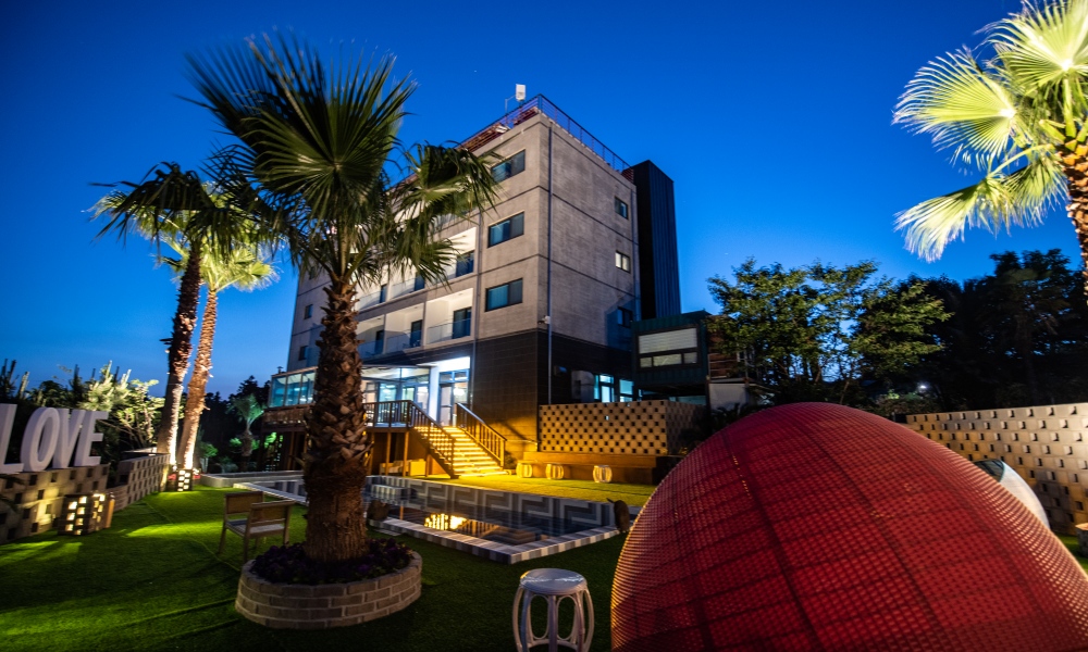 hotel